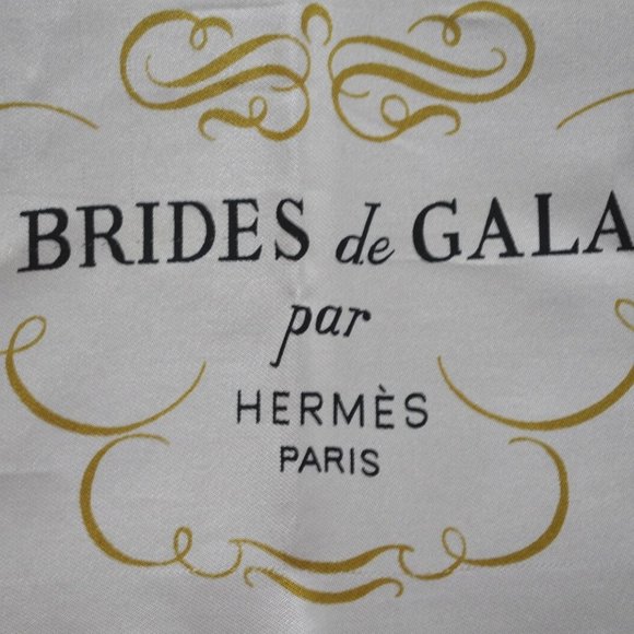 Authentic HERMES Carre 90 Scarf "BRIDES de GALA par" Silk Red - Picture 7 of 12